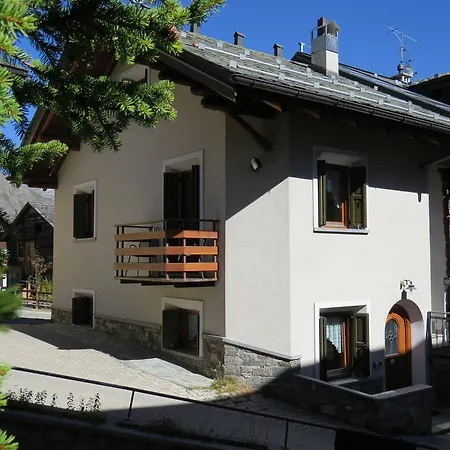& Myholidaylivigno *